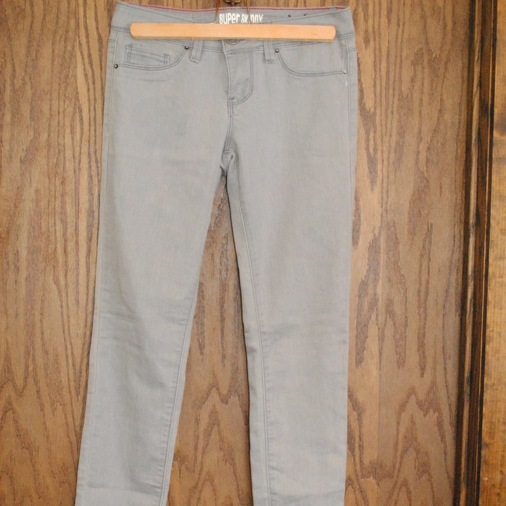 YMI Super Skinny Jeggings